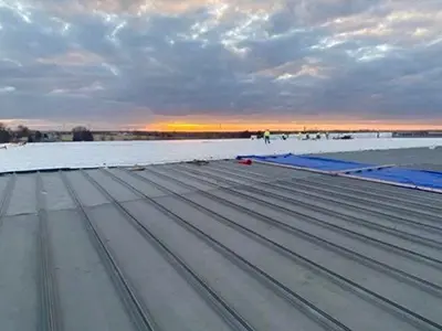 Commercial-residential-roofing-contractor-roof-restoration-1