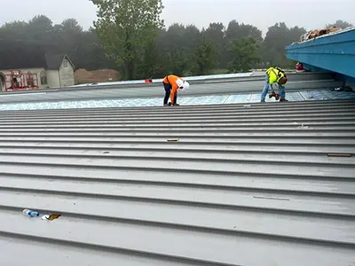 Commercial-residential-roofing-contractor-metal-4