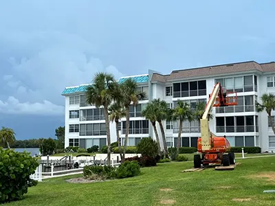 commercial-residential-roofing-contractor-shingles-6